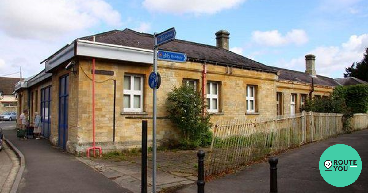 Blenheim And Woodstock Railway Station Trainstation RouteYou