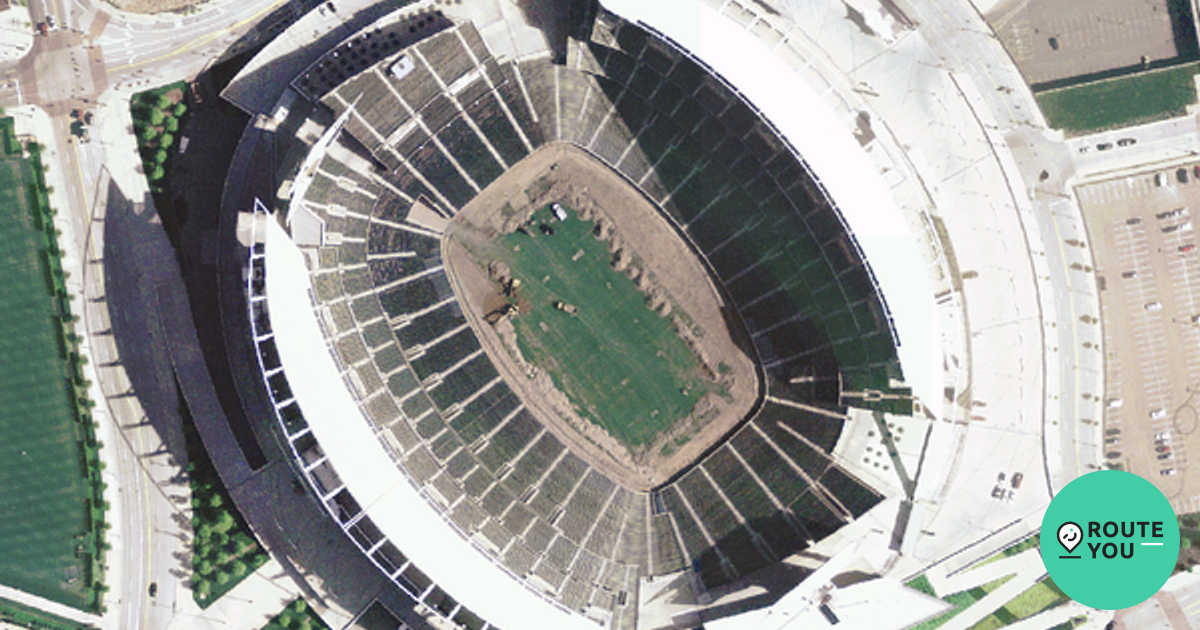 Riverfront Stadium - Wikipedia