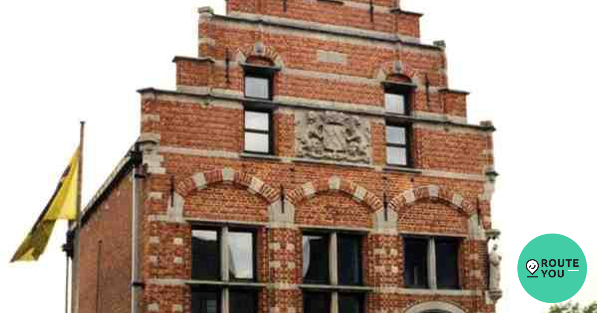 Gemeentehuis van Poederlee Gemeentehuis RouteYou