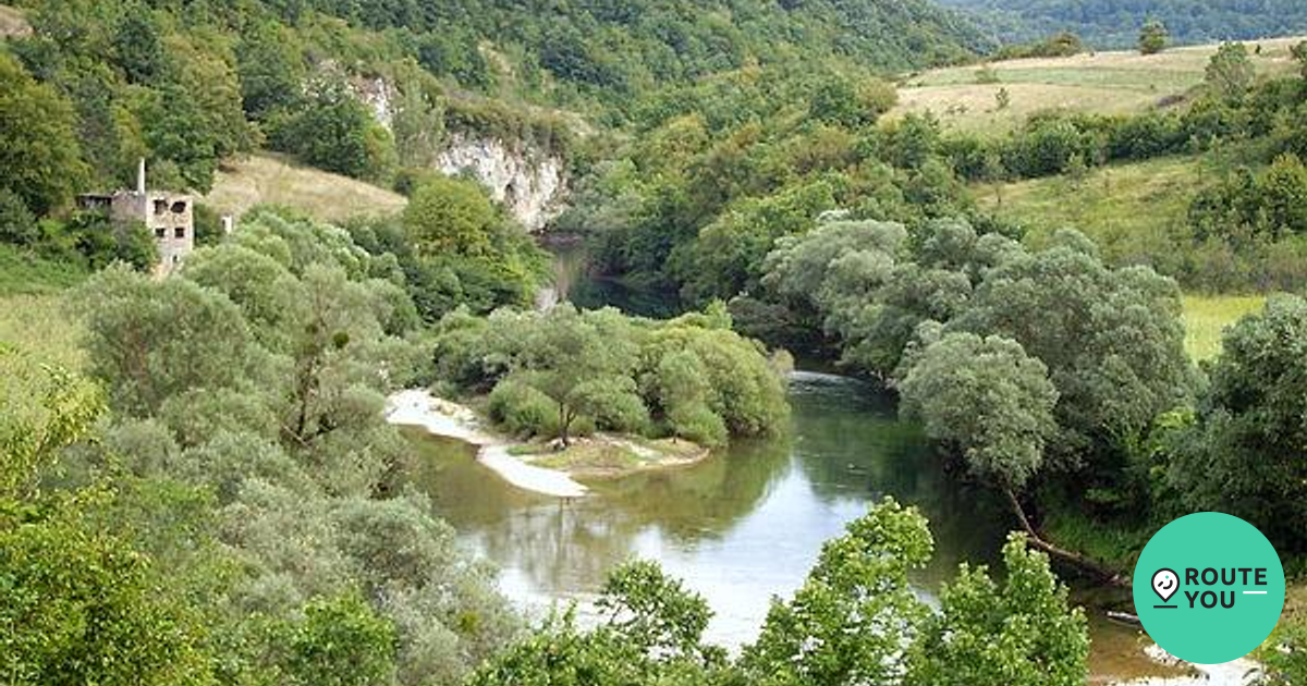 Hrvatska Kostajnica - Wikipedia
