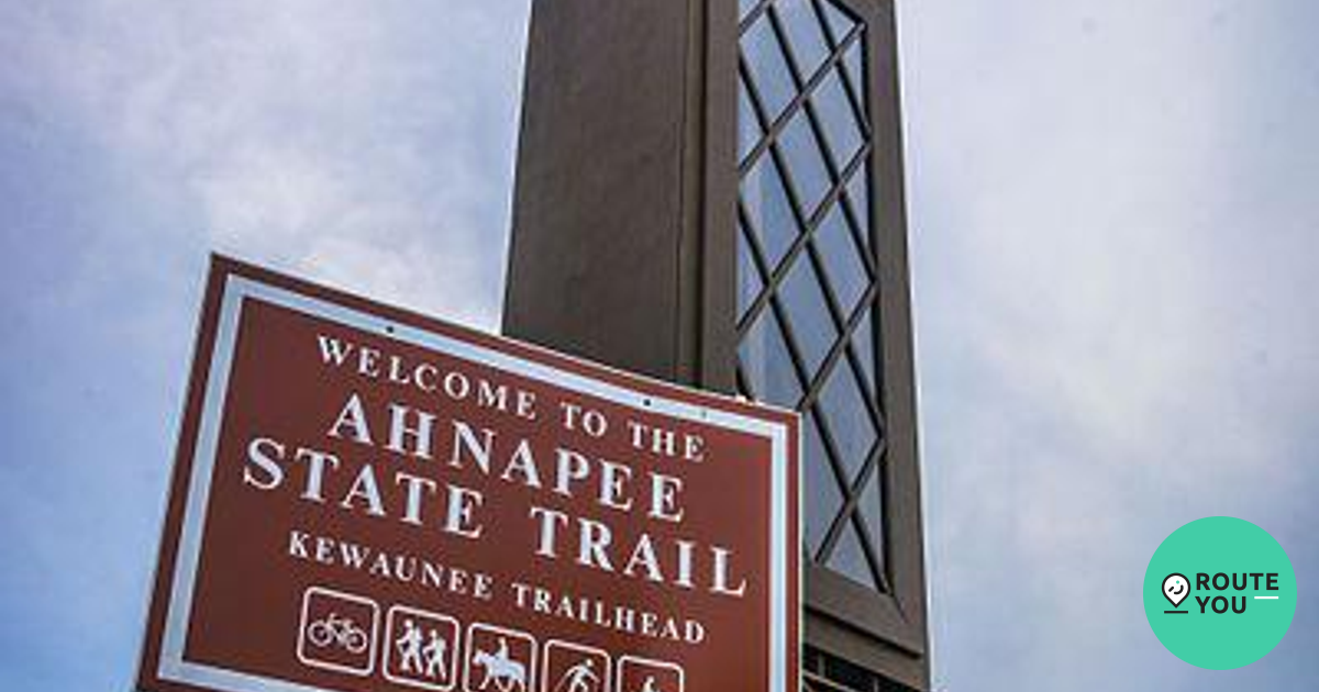 Tallest Grandfather Clock POI RouteYou