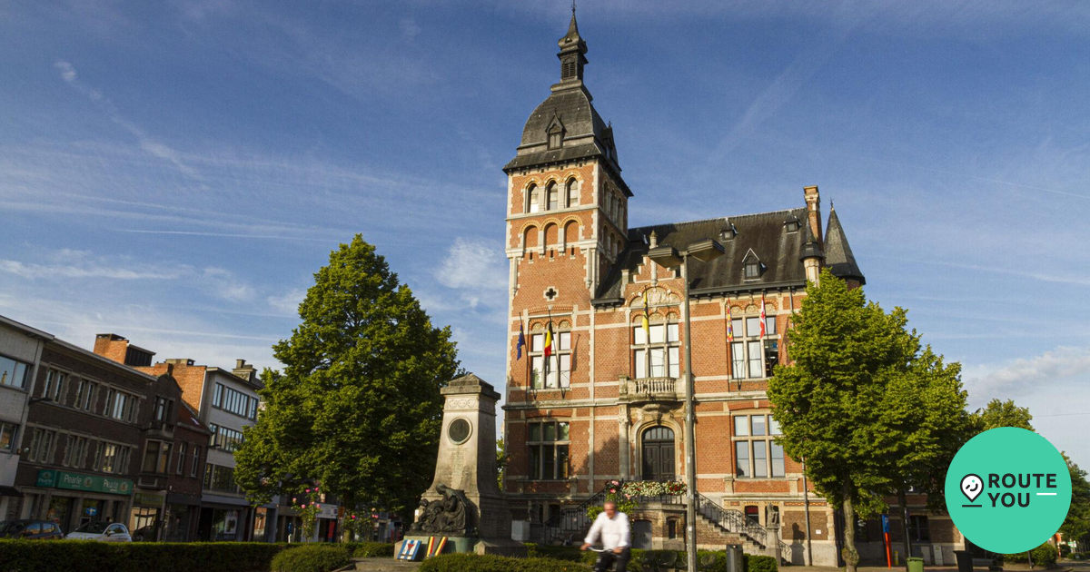 Oud Gemeentehuis Brasschaat Historisch gebouw RouteYou