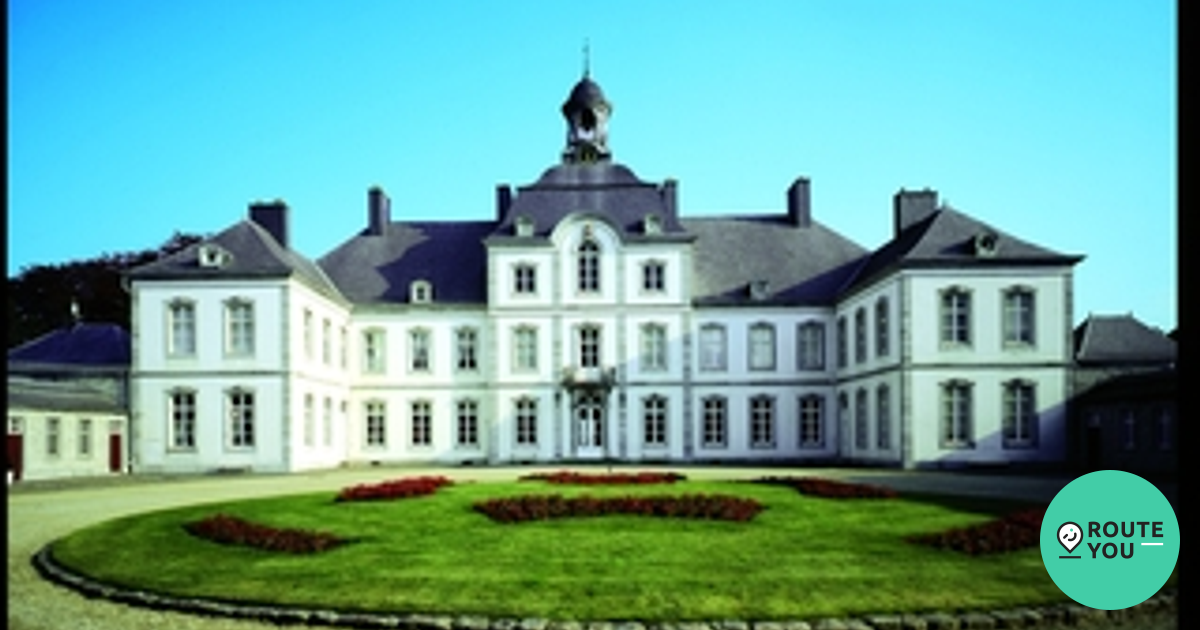 Le château de Warfusée Erbe RouteYou