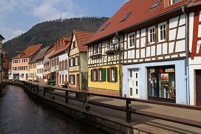 Aachen nach Annweiler 1. Wahl Tourenmotorrad Route | RouteYou Aachen nach Annweiler 1. Wahl Tourenmotorrad Route | RouteYou