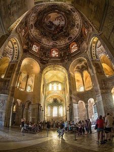 Iglesia de San Vital de Rávena - Basílica | RouteYou