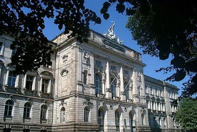 JuliusMaximiliansUniversität Würzburg Schule RouteYou